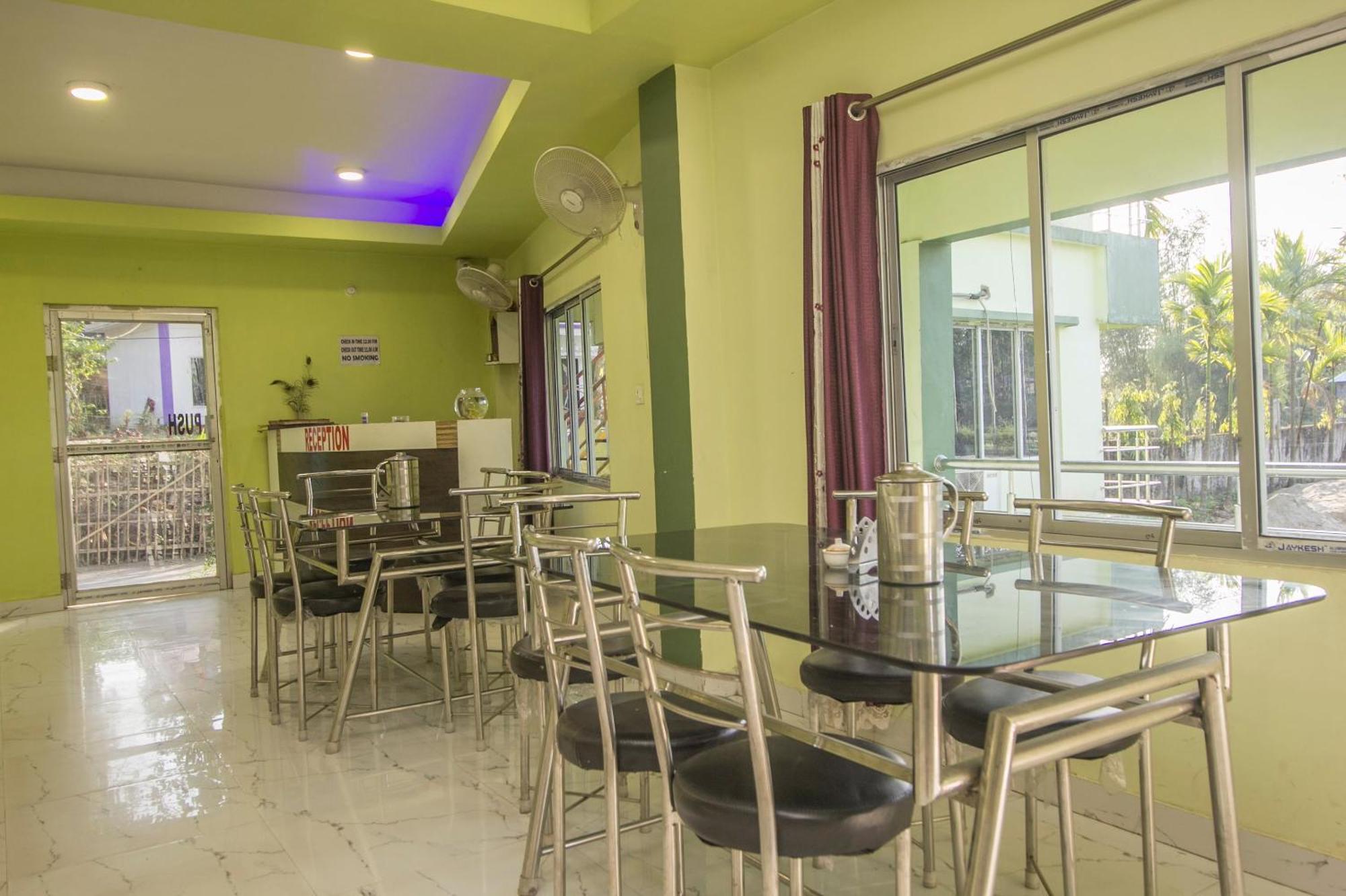 OYO 30531 Resort Green Wave Lataguri Buitenkant foto