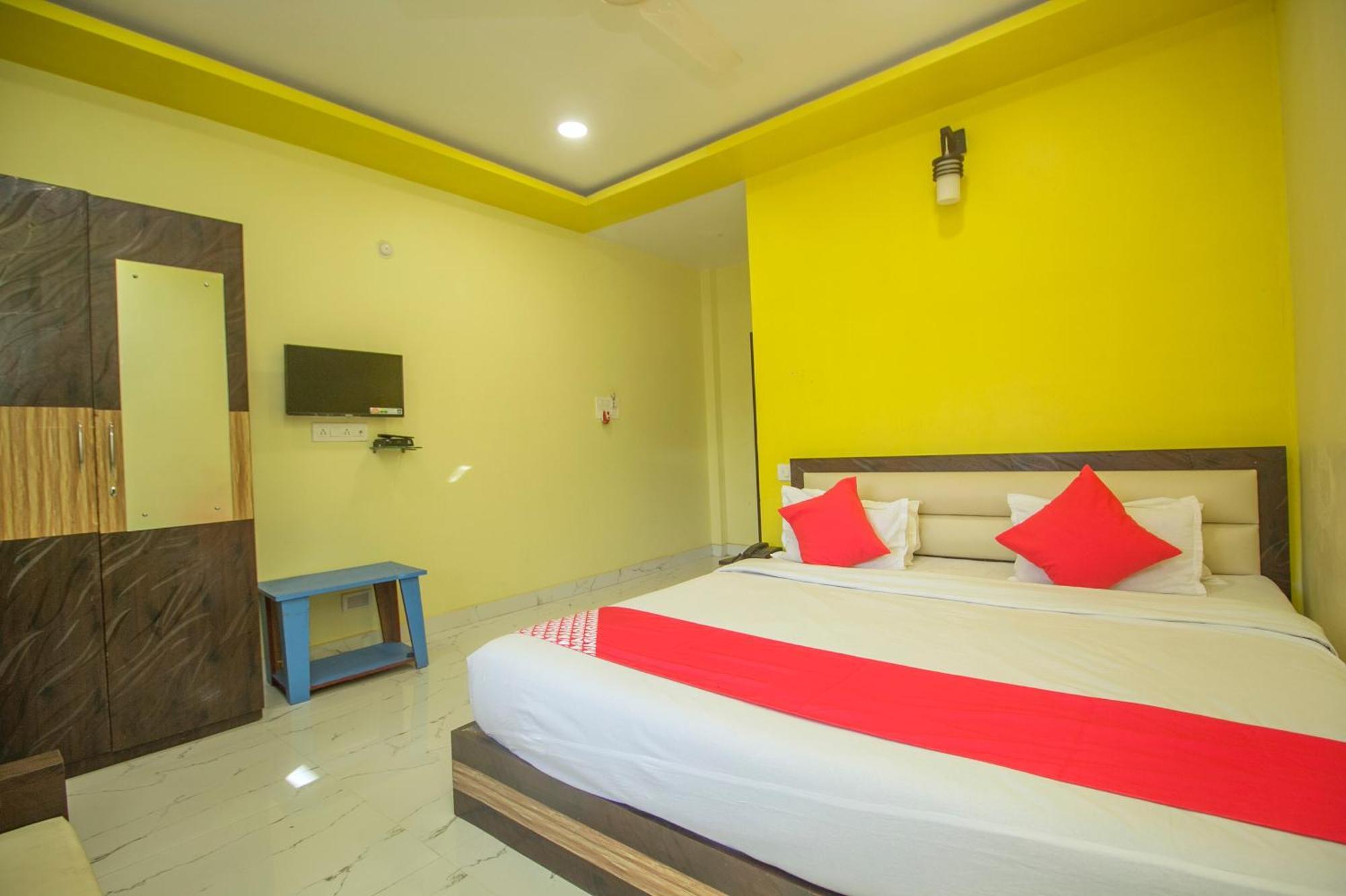 OYO 30531 Resort Green Wave Lataguri Buitenkant foto