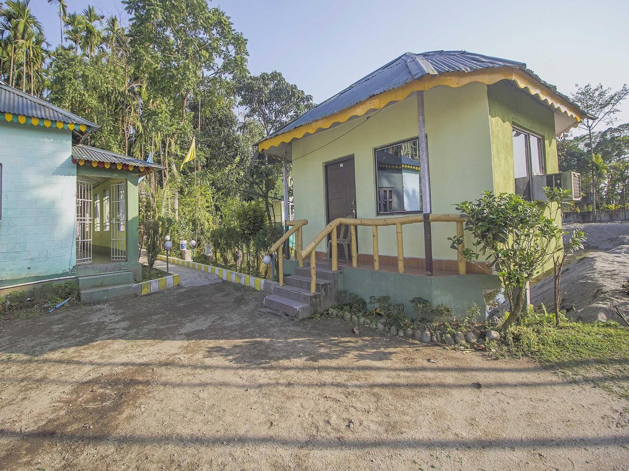 OYO 30531 Resort Green Wave Lataguri Buitenkant foto