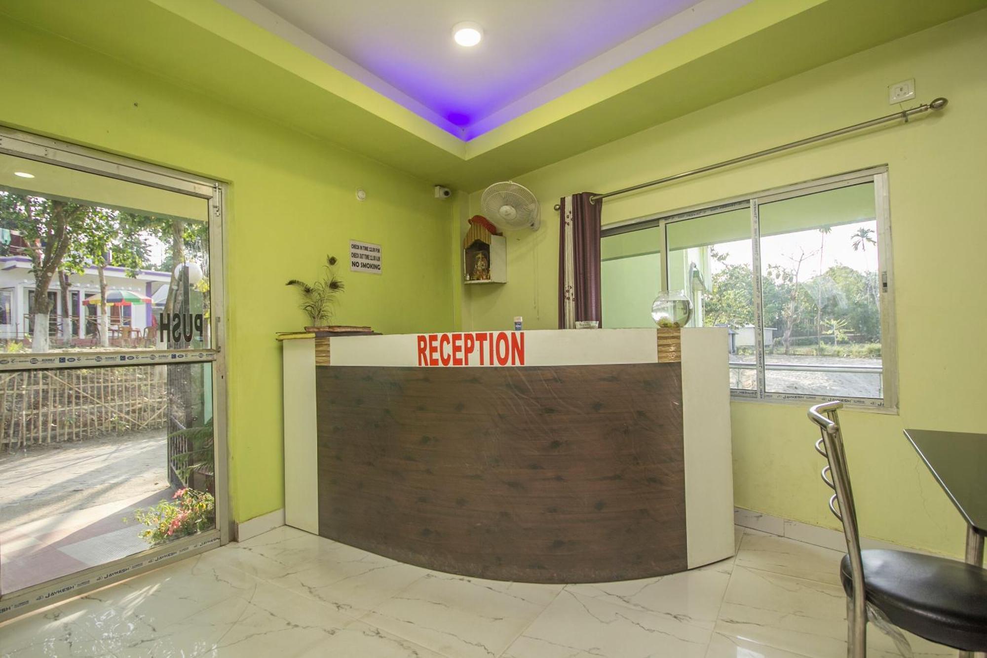 OYO 30531 Resort Green Wave Lataguri Buitenkant foto